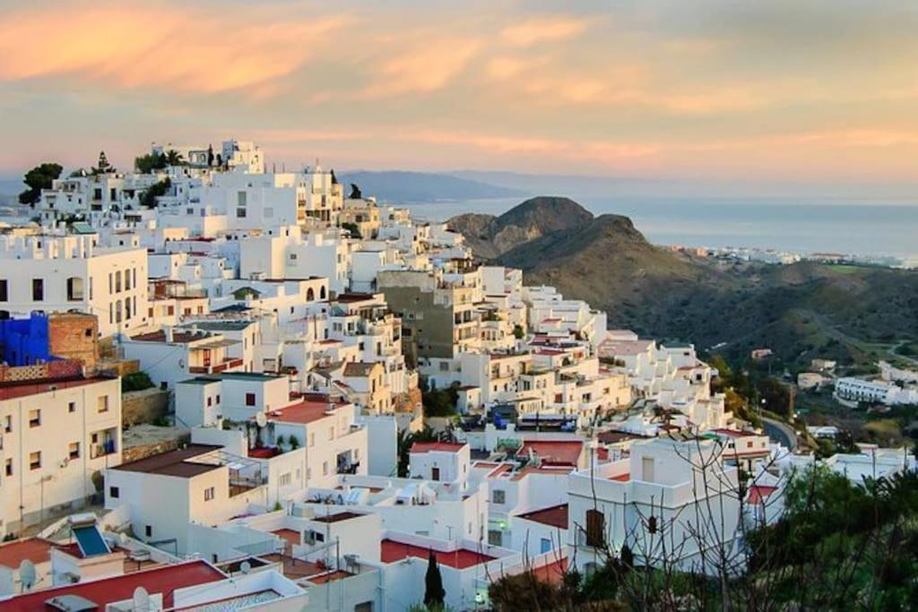 Couples Only, Beautiful 1 Bedroom Apartment In Victoria Building Mojacar Bagian luar foto
